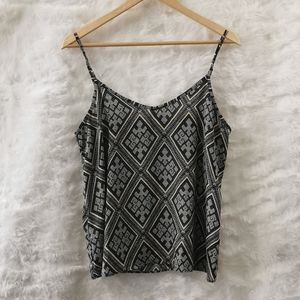 🌈 4/$30 Forever 21 Spaghetti Strap Diamond Top